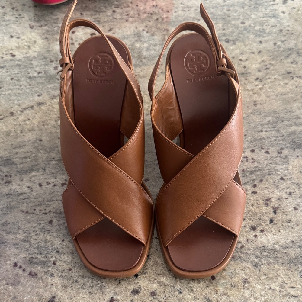 Tory Burch Tan Leather Women's Sandals